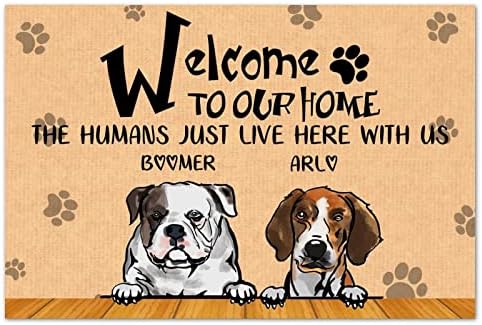 Добре дошли в нашата къща Хората Просто живеят Тук с нас вътрешната от Външната страна на Входа Персонализирани Името на кучето
