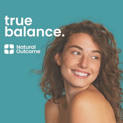 Комплект за лице Natural Outcome за комбинирана кожа Тристепенен Балансиращ комплект за лице - Почистващо средство True Balance